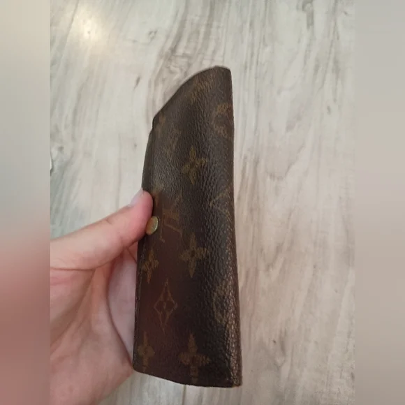 Louis Vuitton Portomone Zip Monogram Bifold Wallet - Picture 10 of 12